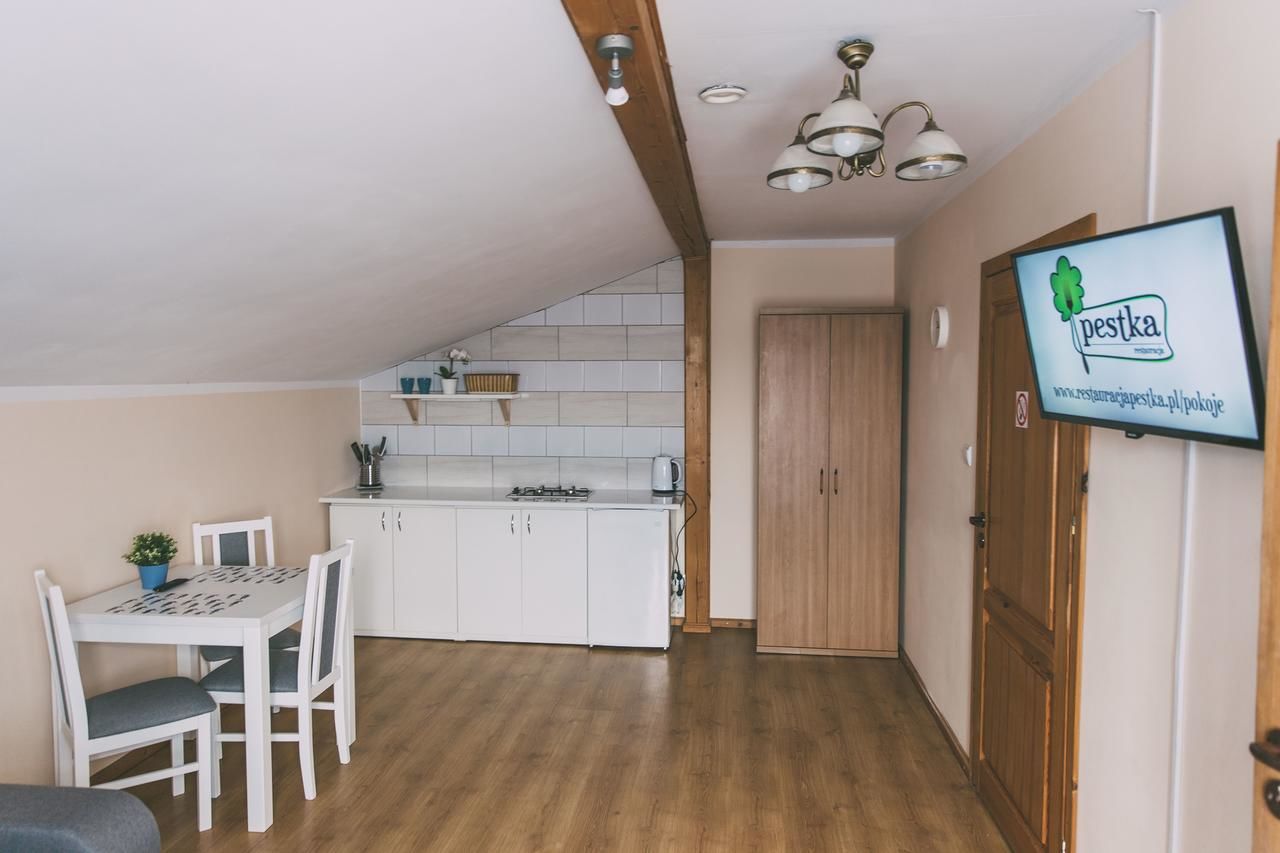 Проживание в семье Pokoje Gościnne & Restauracja Pestka Choczewo